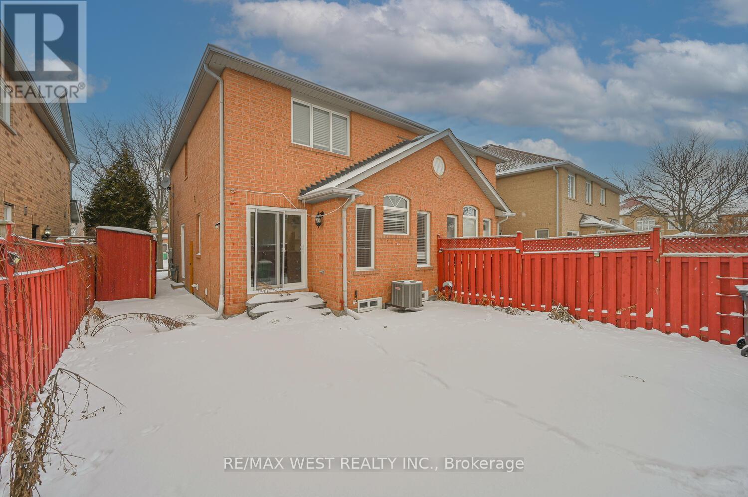46 Woodhaven Drive, Brampton, Ontario  L7A 1Y8 - Photo 50 - W12648362