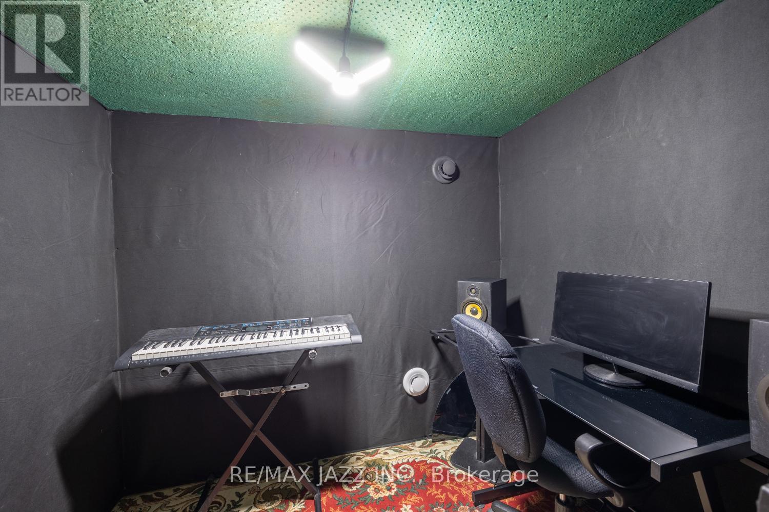 50 Honeyman Drive, Clarington, Ontario  L1C 0J1 - Photo 25 - E12658226