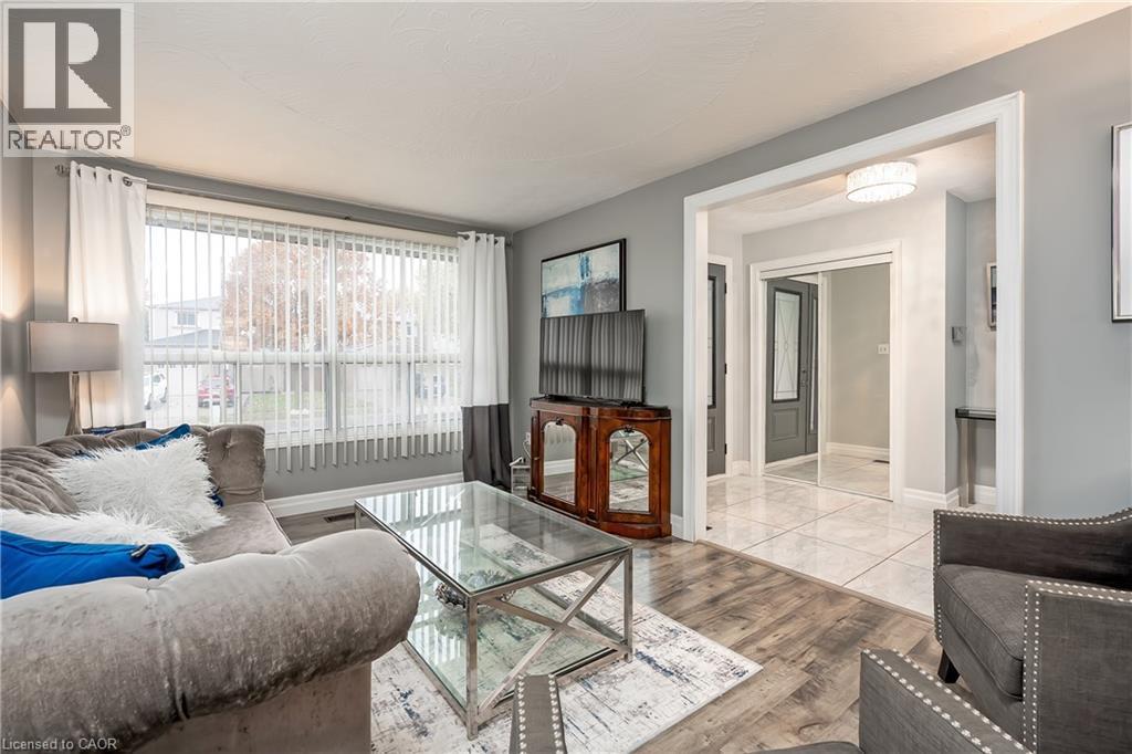 383 East 24th Street, Hamilton, Ontario  L8V 4W8 - Photo 7 - 40795668