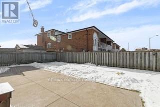 148 Yatescastle Drive, Toronto, Ontario  M3L 2L9 - Photo 30 - W12657520