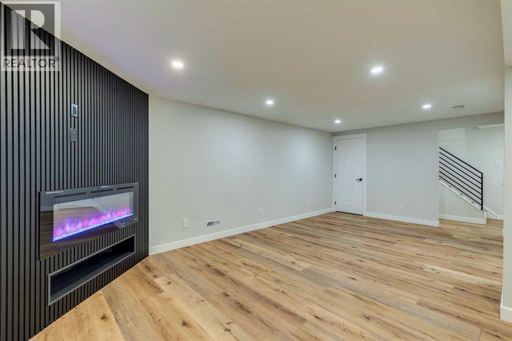 3416 Lane Crescent Sw, Calgary, Alberta  T3E 5X2 - Photo 33 - A2274270