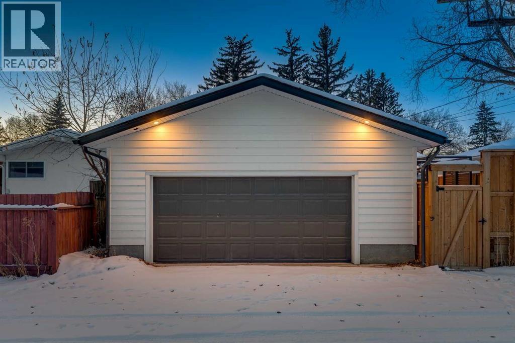 3416 Lane Crescent Sw, Calgary, Alberta  T3E 5X2 - Photo 48 - A2274270