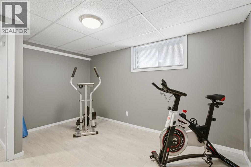 127 Queen Tamara Road Se, Calgary, Alberta  T2J 4E8 - Photo 36 - A2276456