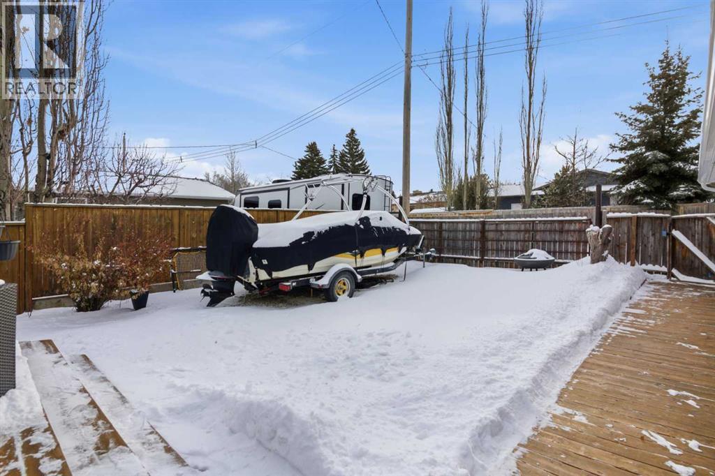 127 Queen Tamara Road Se, Calgary, Alberta  T2J 4E8 - Photo 41 - A2276456