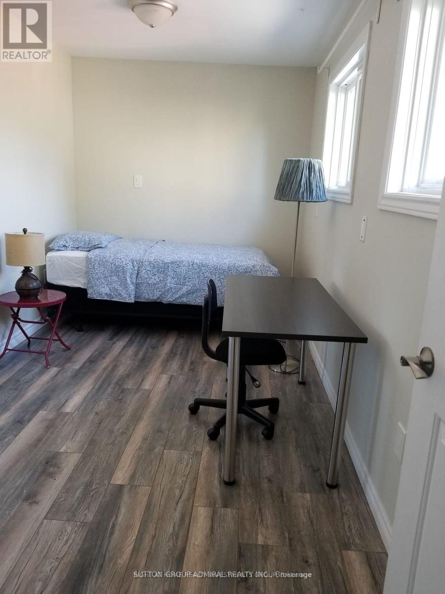 15b Cundles Road E, Barrie, Ontario  L4M 5L1 - Photo 5 - S12658234