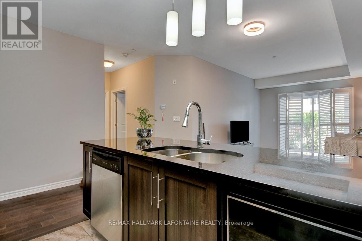 114 - 120 Prestige Circle, Ottawa, Ontario  K4A 1B4 - Photo 8 - X12459554