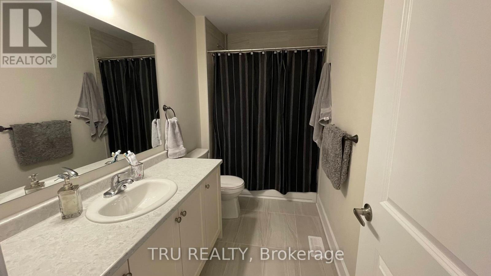 81 Dunlop Road, Carleton Place, Ontario  K7C 0R8 - Photo 14 - X12658236