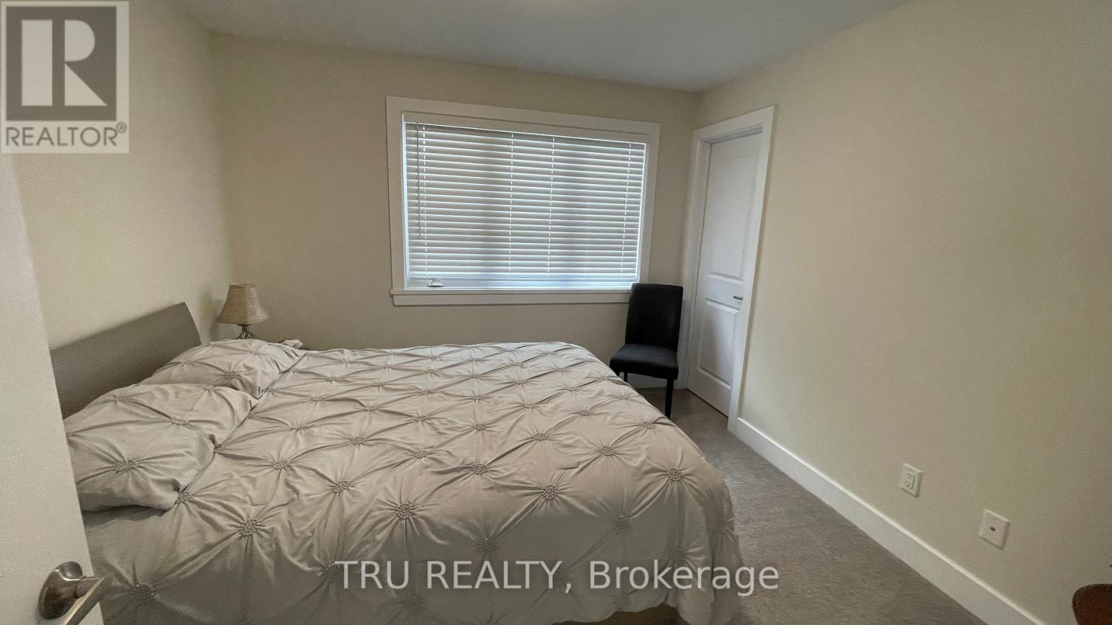 81 Dunlop Road, Carleton Place, Ontario  K7C 0R8 - Photo 15 - X12658236