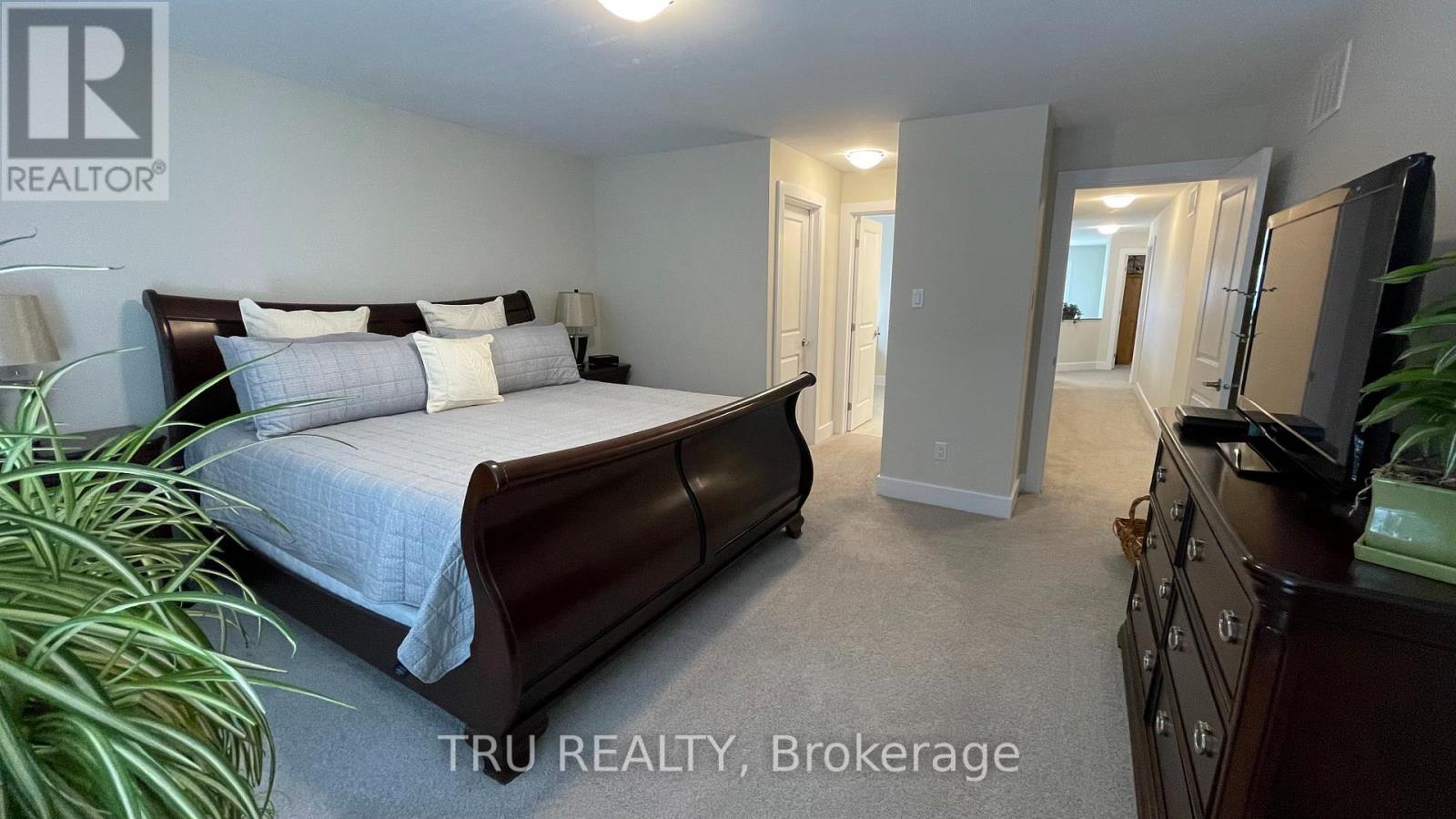 81 Dunlop Road, Carleton Place, Ontario  K7C 0R8 - Photo 21 - X12658236