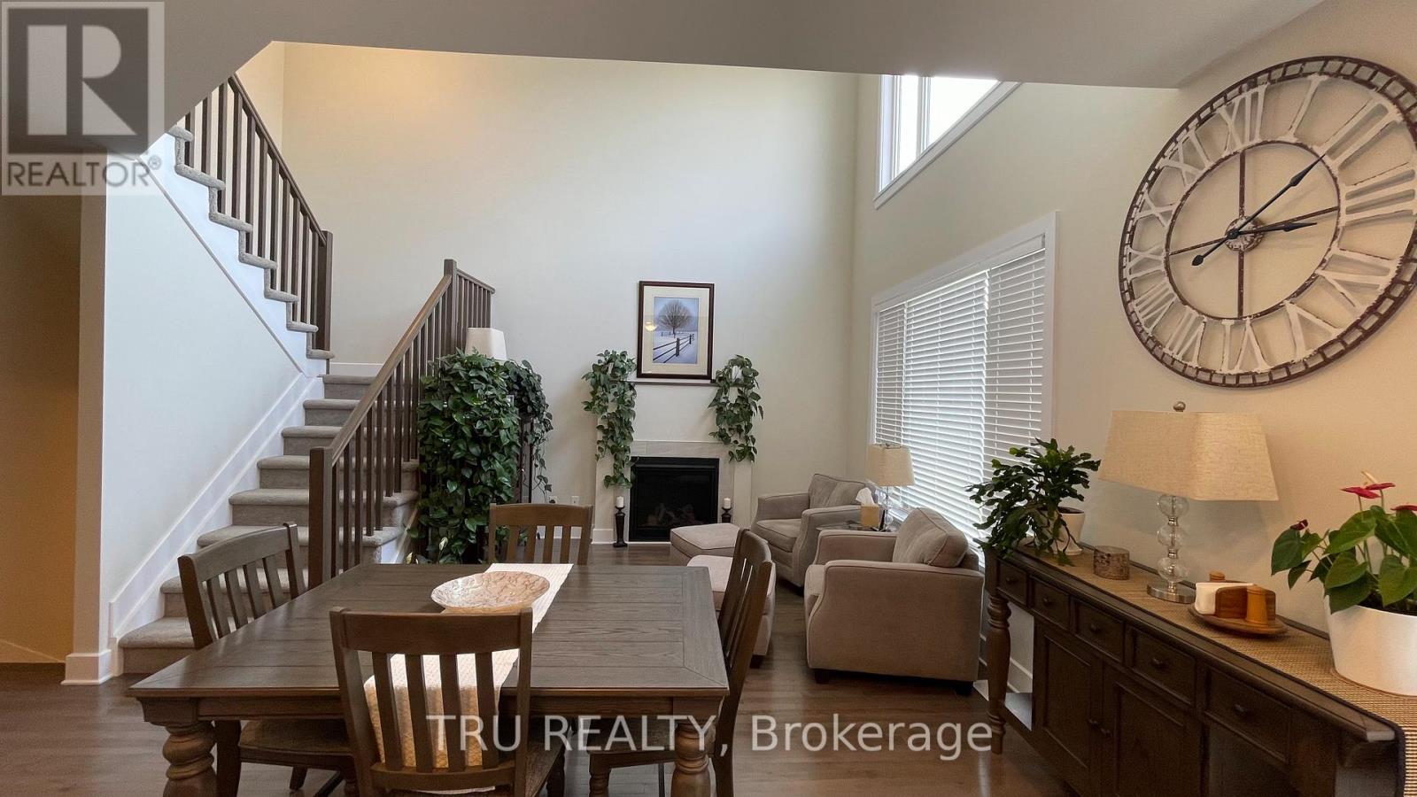 81 Dunlop Road, Carleton Place, Ontario  K7C 0R8 - Photo 8 - X12658236