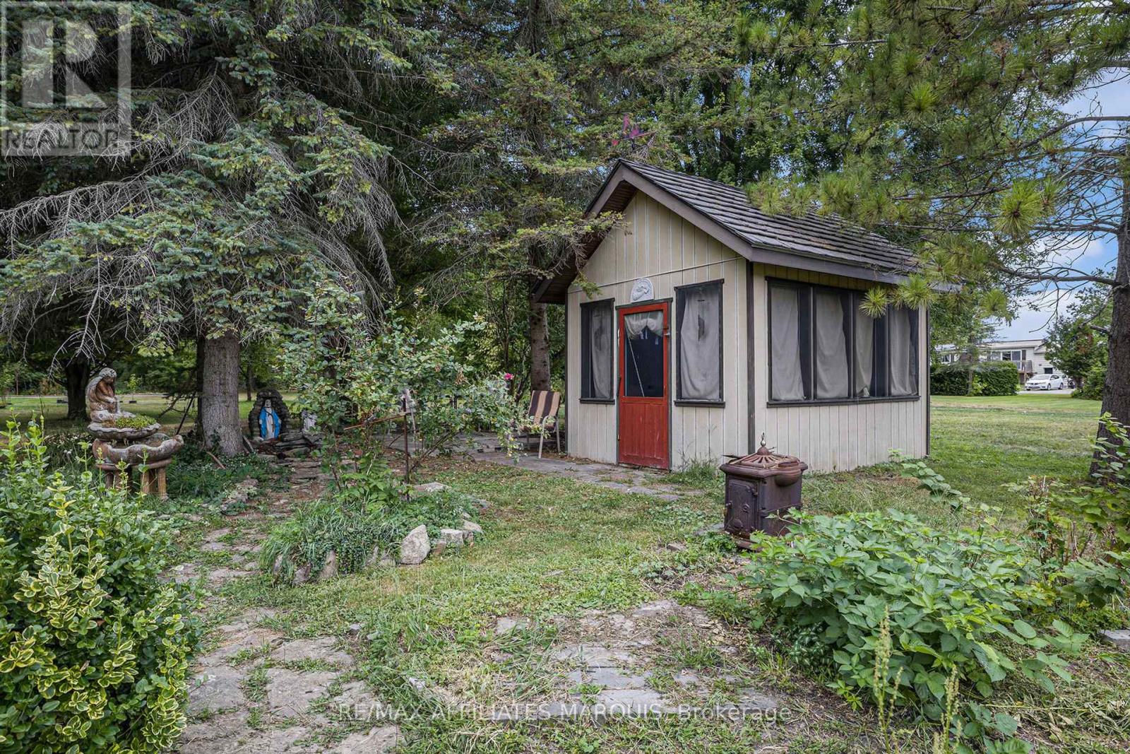 90 Main Street, Merrickville-Wolford, Ontario  K0G 1G0 - Photo 22 - X12658252