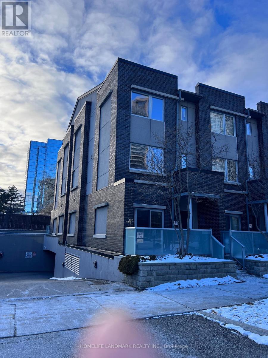 TH47 - 315 VILLAGE GREEN SQUARE W, Toronto, Ontario