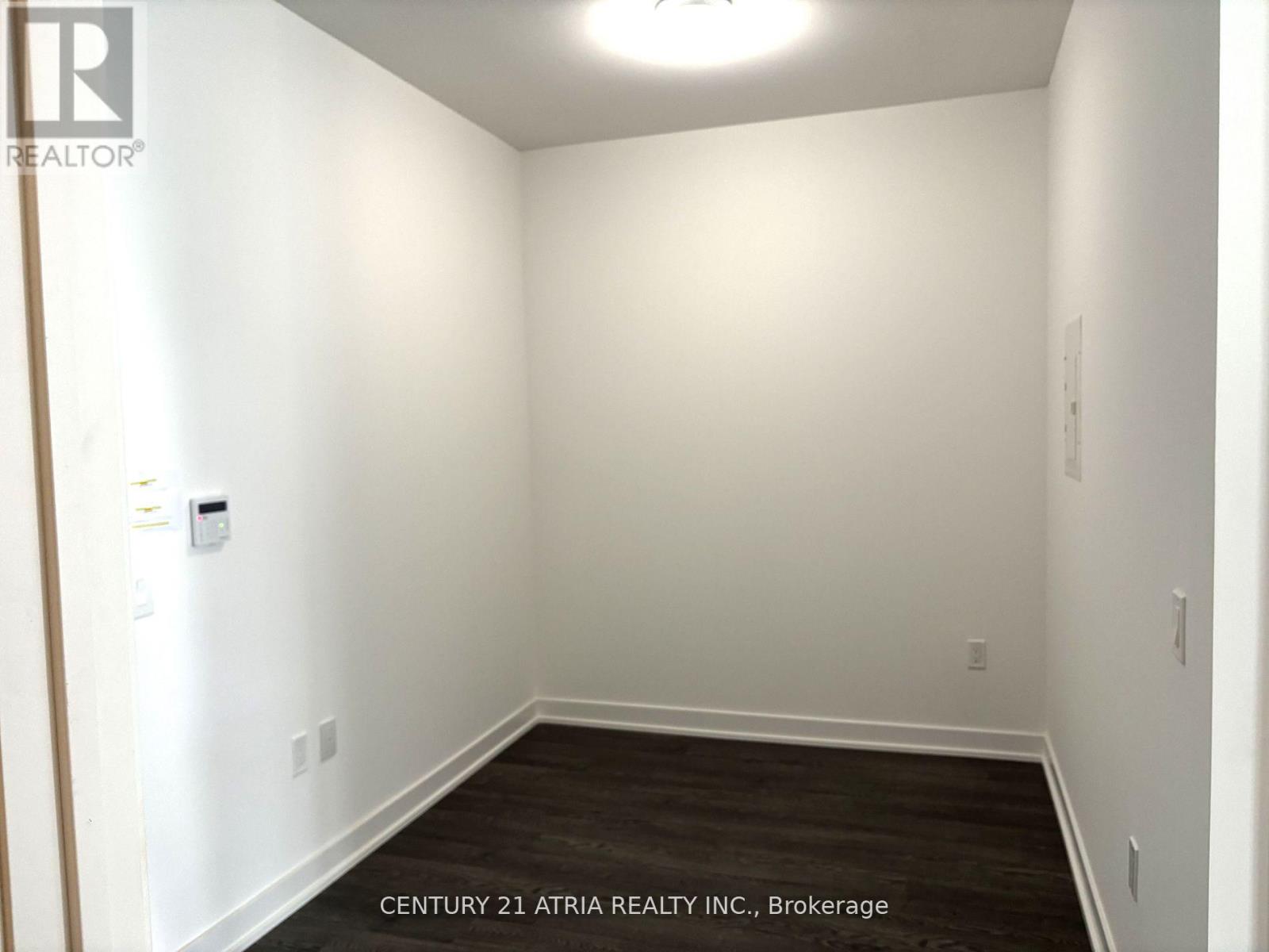 805 - 50 O'neill Road, Toronto, Ontario  M3C 0R1 - Photo 4 - C12658246