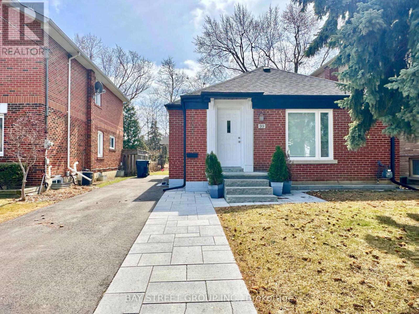 99 Park Home Avenue, Toronto, Ontario  M2N 1W7 - Photo 3 - C12658270