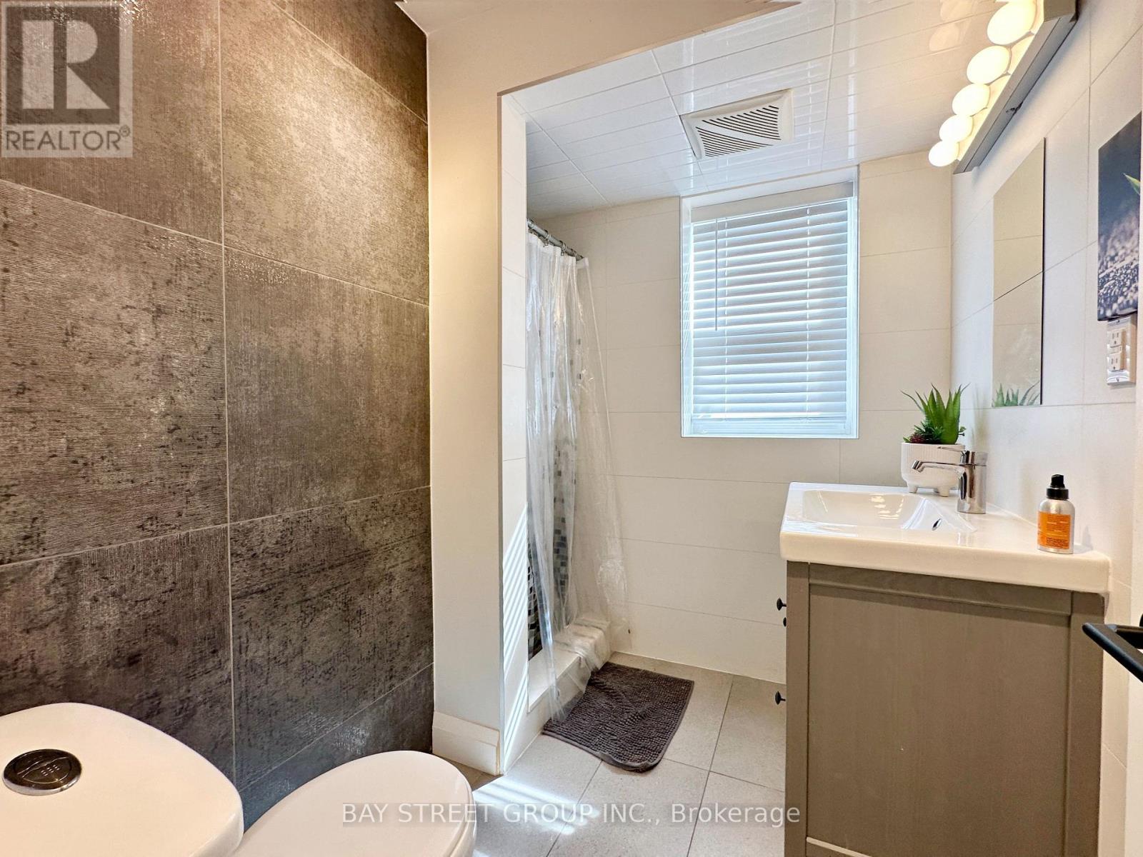 99 Park Home Avenue, Toronto, Ontario  M2N 1W7 - Photo 39 - C12658270