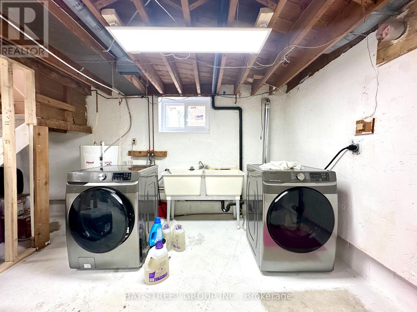 99 Park Home Avenue, Toronto, Ontario  M2N 1W7 - Photo 41 - C12658270