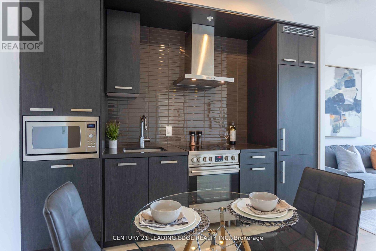 S810 - 120 Bayview Avenue, Toronto, Ontario M5A 0G4 - Photo 11 - C12658290