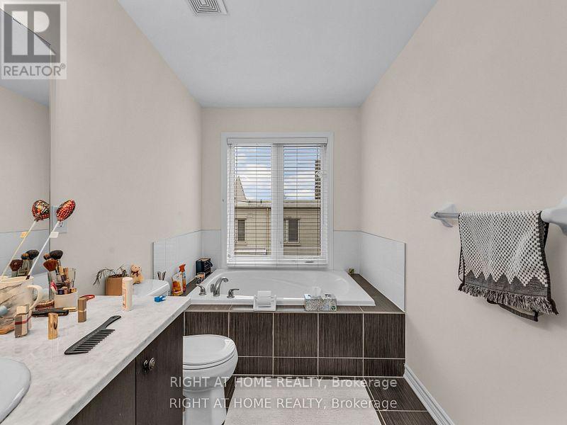 22 Coneflower Crescent, Toronto, Ontario  M2R 0A5 - Photo 15 - C12658304