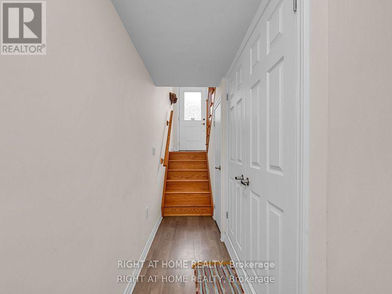 22 Coneflower Crescent, Toronto, Ontario  M2R 0A5 - Photo 18 - C12658304