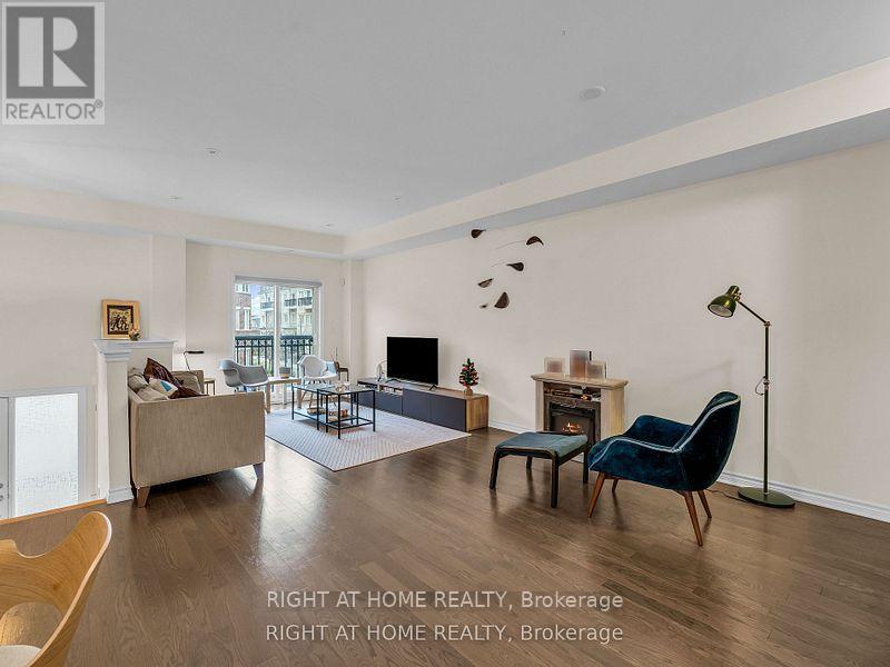 22 Coneflower Crescent, Toronto, Ontario  M2R 0A5 - Photo 2 - C12658304