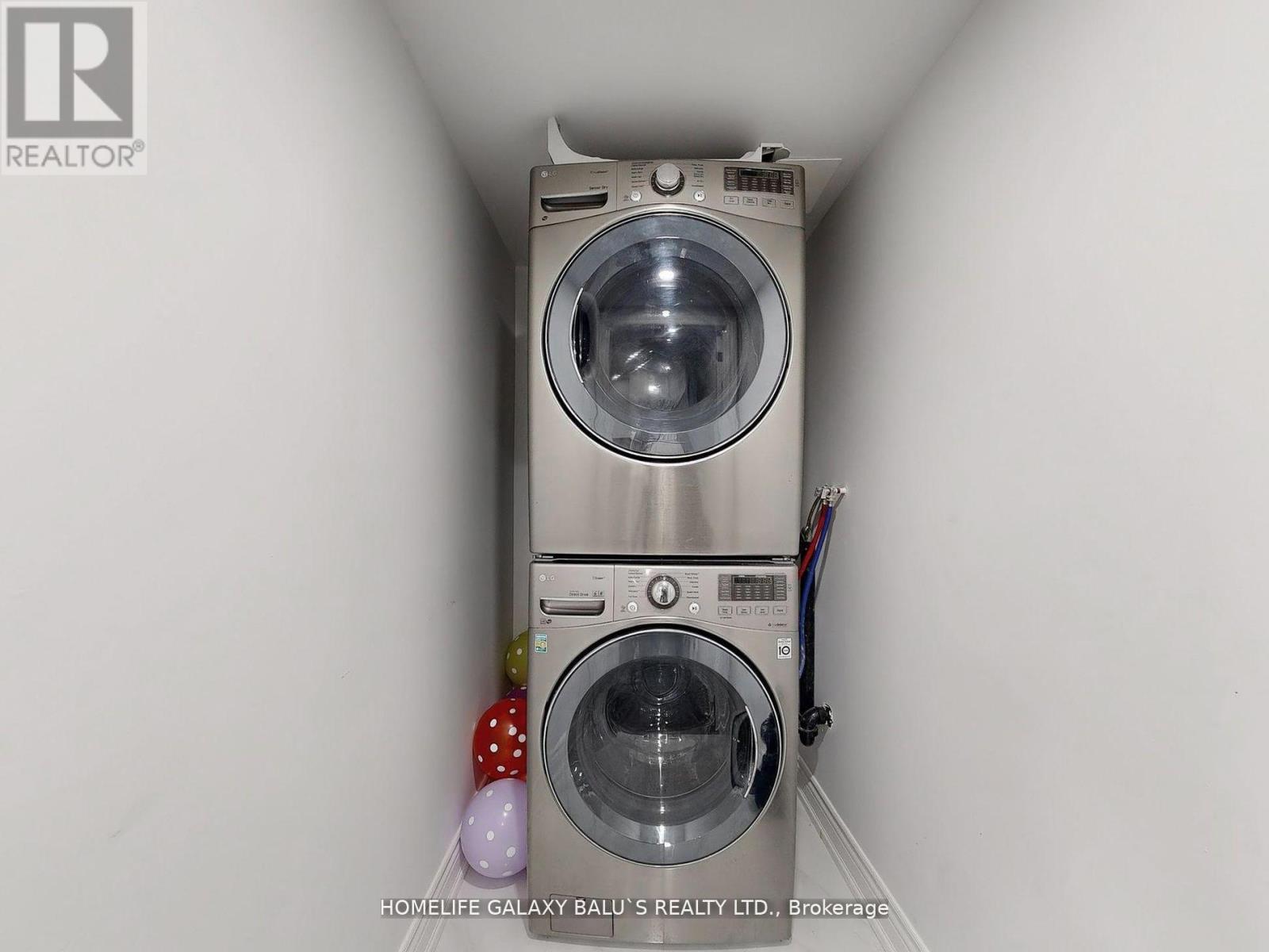 1561 Greenmount Street, Pickering, Ontario  L1X 2J1 - Photo 32 - E12658238