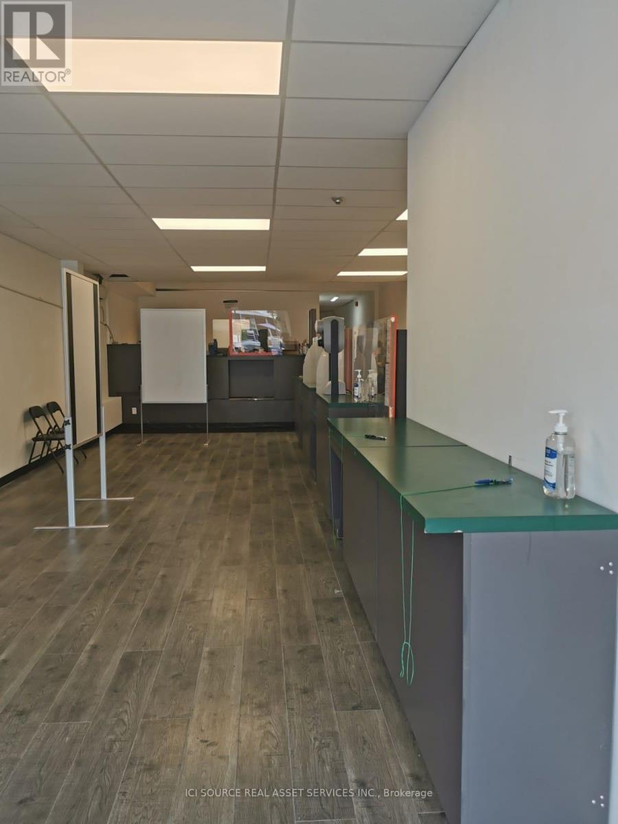 1811 Danforth Avenue, Toronto, Ontario  M4C 1J2 - Photo 2 - E12658266