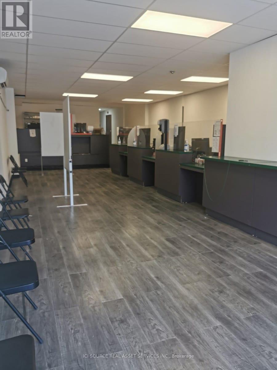 1811 Danforth Avenue, Toronto, Ontario  M4C 1J2 - Photo 7 - E12658266