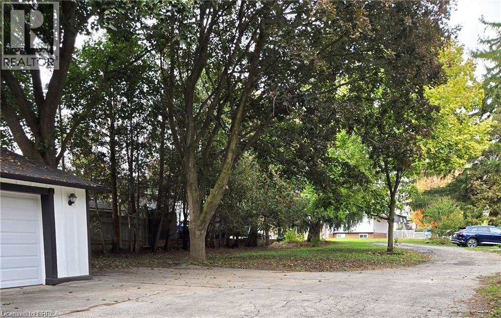 33 Islington Avenue, Guelph, Ontario  N1E 1B2 - Photo 16 - 40795686