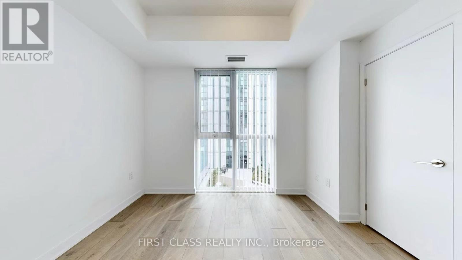 603 - 10 Honeycrisp Crescent, Vaughan, Ontario  L4K 0M7 - Photo 7 - N12658260