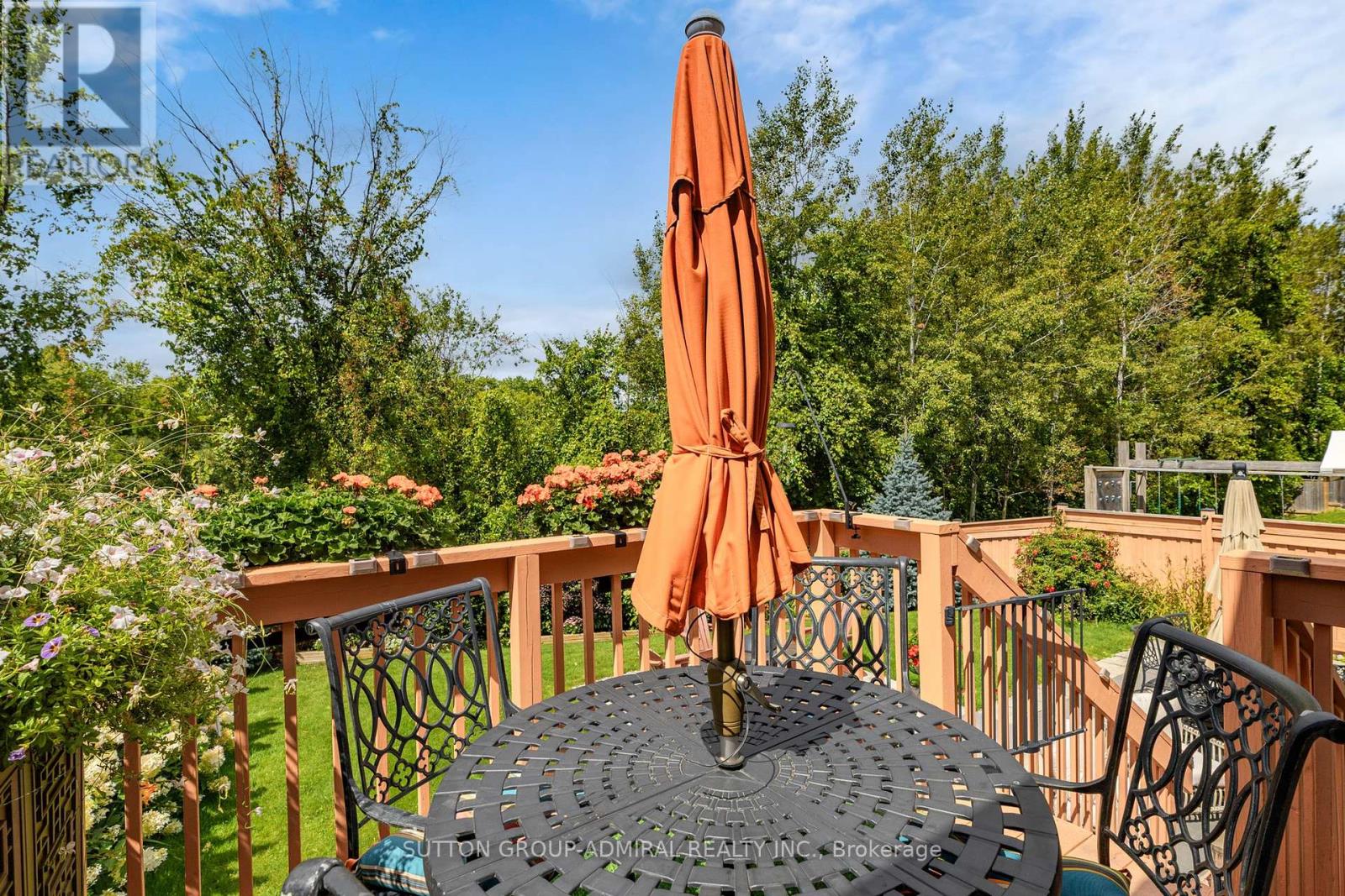 62 Waterton Way, Bradford West Gwillimbury, Ontario  L3Z 0R3 - Photo 18 - N12658264