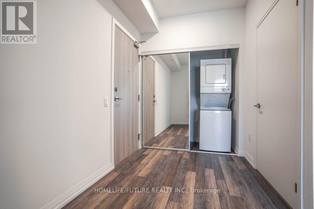 1201 - 75 Canterbury Place, Toronto, Ontario  M2N 0L2 - Photo 3 - C12657730