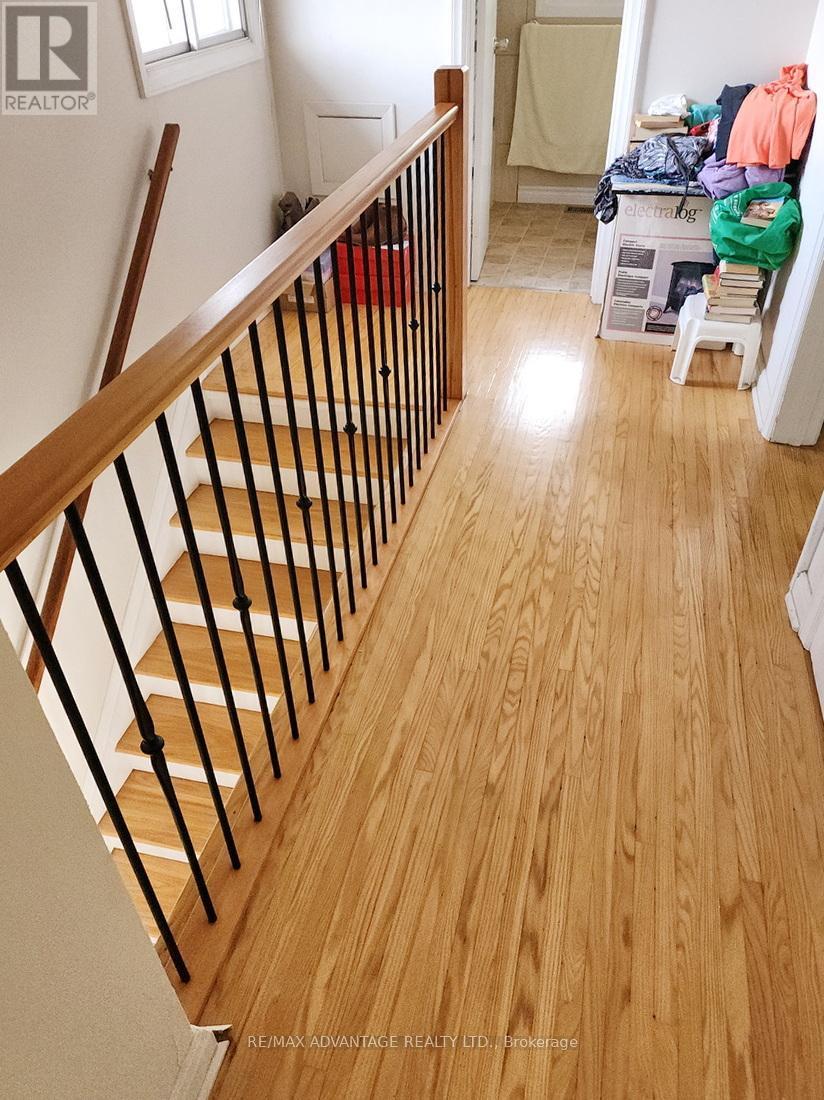 38a & 38b Adare Crescent, London South, Ontario  N6C 2S7 - Photo 16 - X12536370