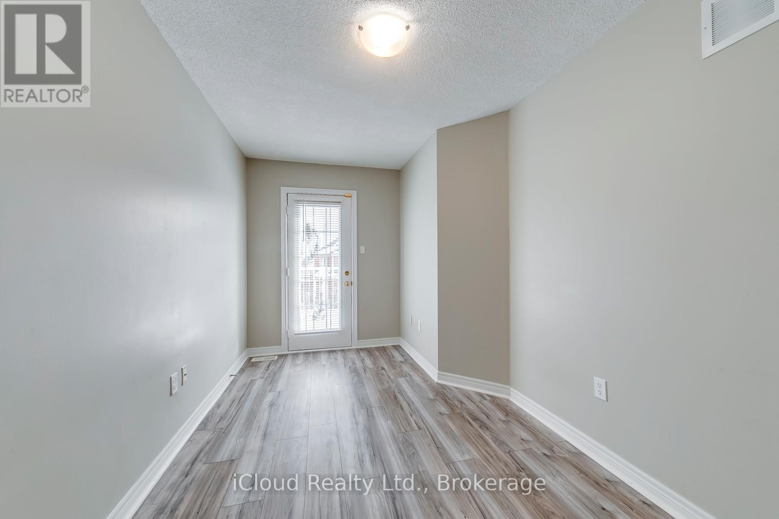 Main/2nd - 518 Coach Drive, Mississauga, Ontario  L5R 0C3 - Photo 29 - W12658242