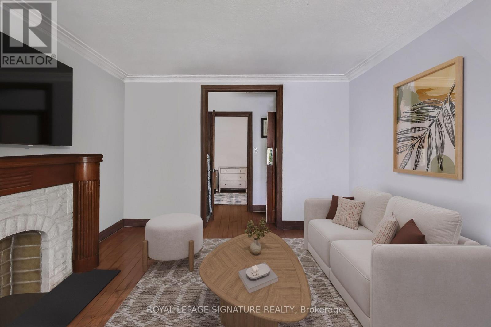 6 Brandon Avenue, Toronto, Ontario  M6H 2C9 - Photo 4 - W12658244