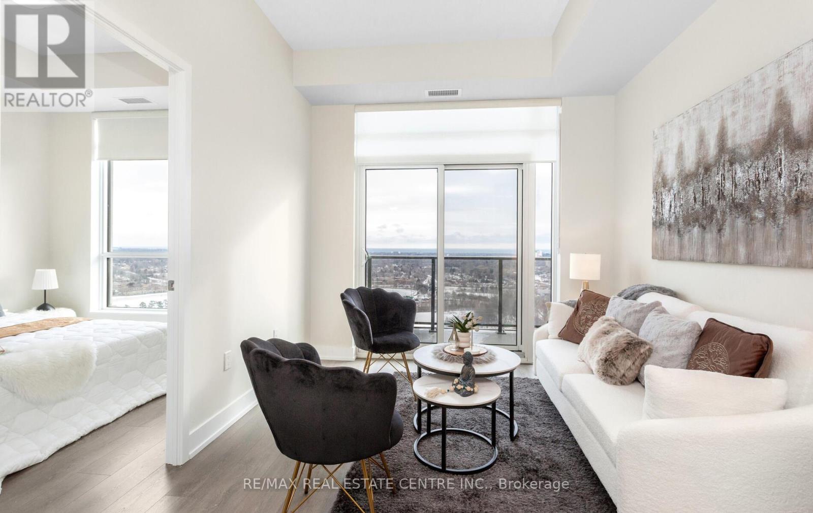 2208 - 202 Burnhamthorpe Road E, Mississauga, Ontario  L5A 0B2 - Photo 11 - W12658248