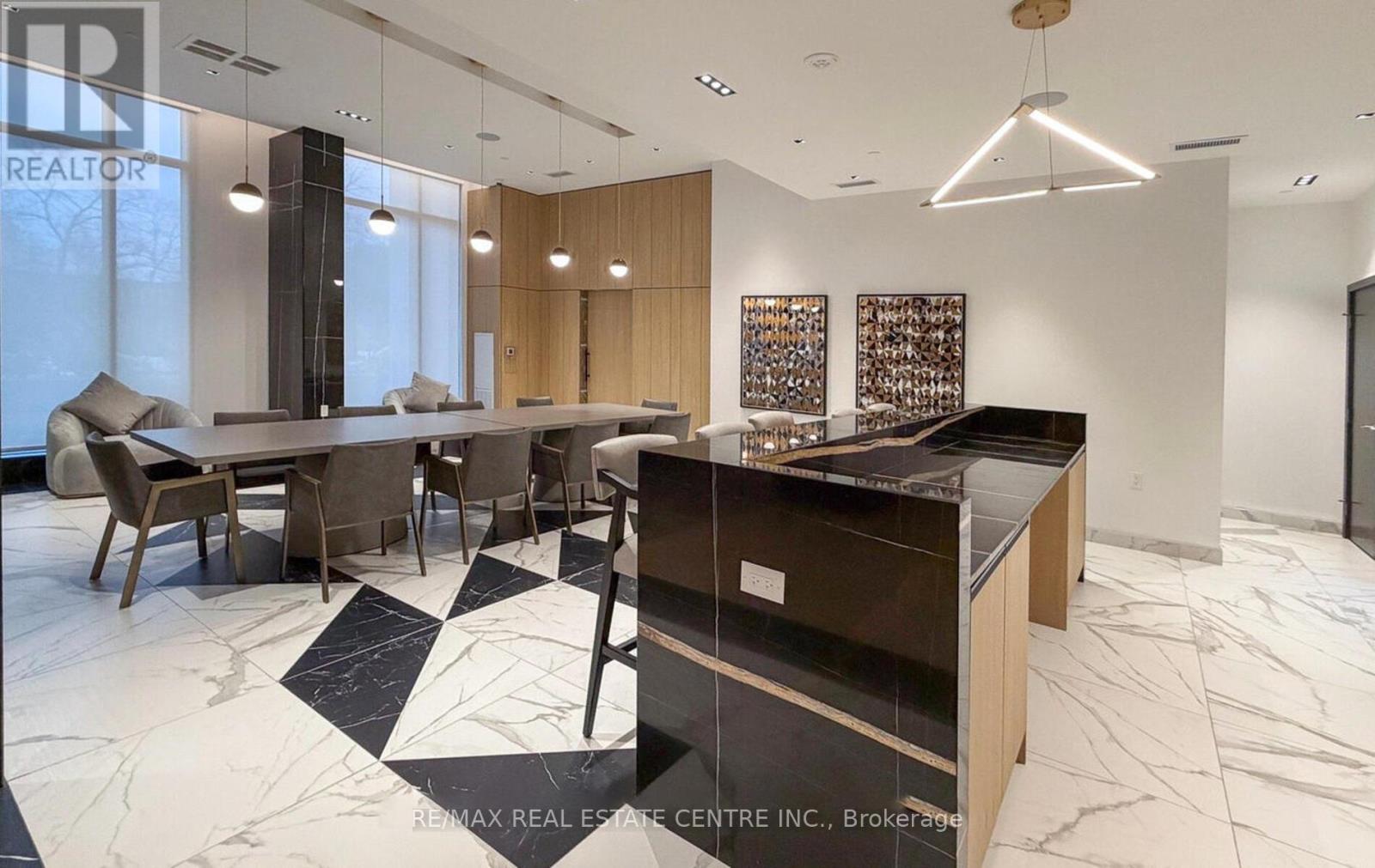 2208 - 202 Burnhamthorpe Road E, Mississauga, Ontario  L5A 0B2 - Photo 39 - W12658248