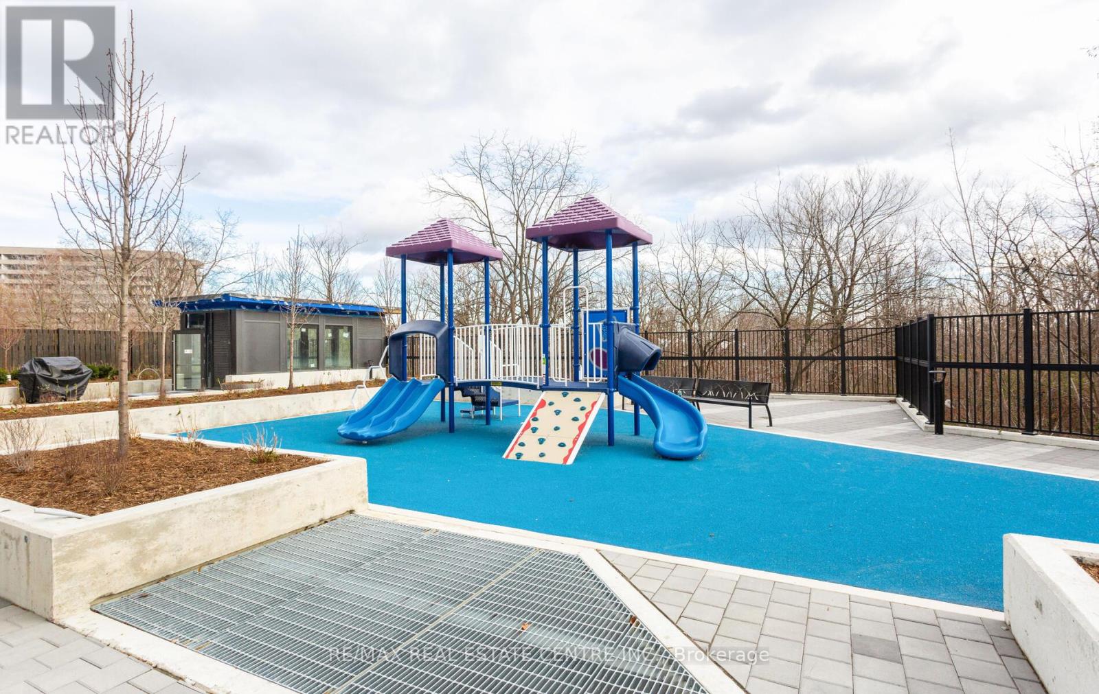 2208 - 202 Burnhamthorpe Road E, Mississauga, Ontario  L5A 0B2 - Photo 46 - W12658248