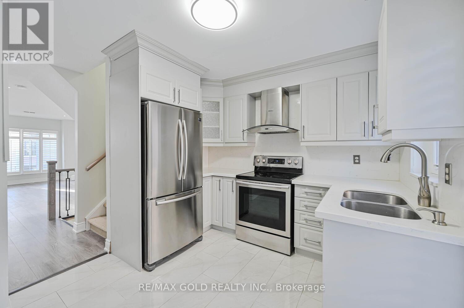 60 - 80 Strathaven Drive, Mississauga, Ontario  L5R 3V9 - Photo 10 - W12658280