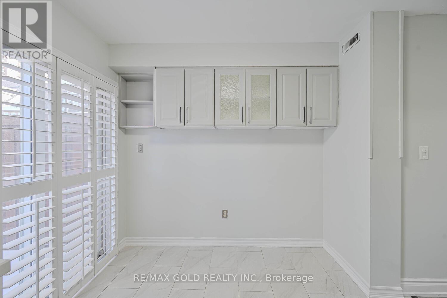 60 - 80 Strathaven Drive, Mississauga, Ontario  L5R 3V9 - Photo 12 - W12658280