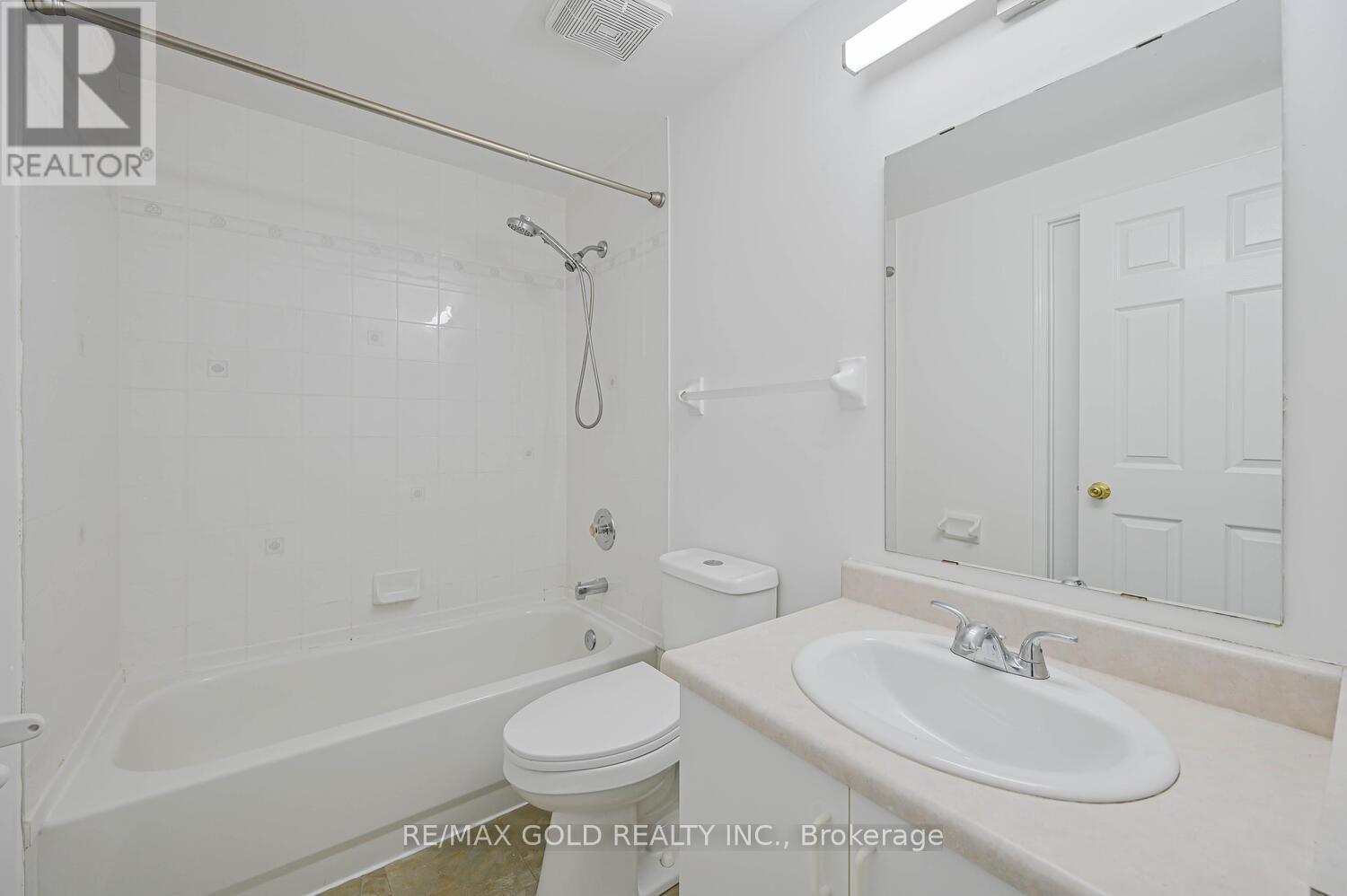 60 - 80 Strathaven Drive, Mississauga, Ontario  L5R 3V9 - Photo 20 - W12658280