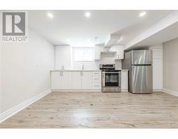 LOWER - 194 CROCKETT STREET, Hamilton, Ontario