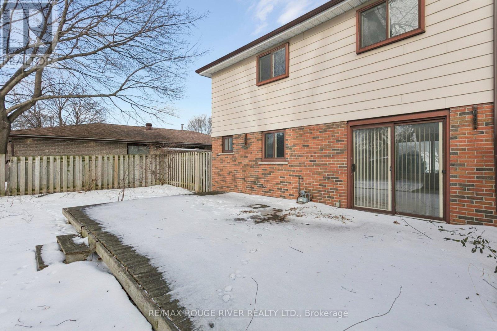 79 Gorsey Square, Toronto, Ontario  M1B 1A6 - Photo 35 - E12654514