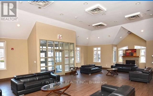 3 - 1947 Lawrence Avenue, Toronto, Ontario M9N 1H3 - Photo 24 - W12595586