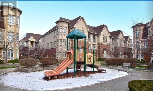 3 - 1947 Lawrence Avenue, Toronto, Ontario M9N 1H3 - Photo 20 - W12595586