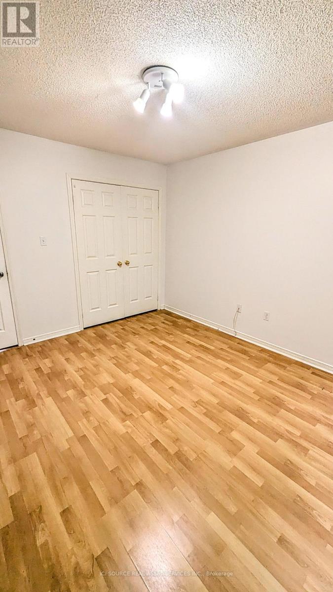 44 Eli Shackleton Court, Toronto, Ontario  M1E 5K3 - Photo 4 - E12658332