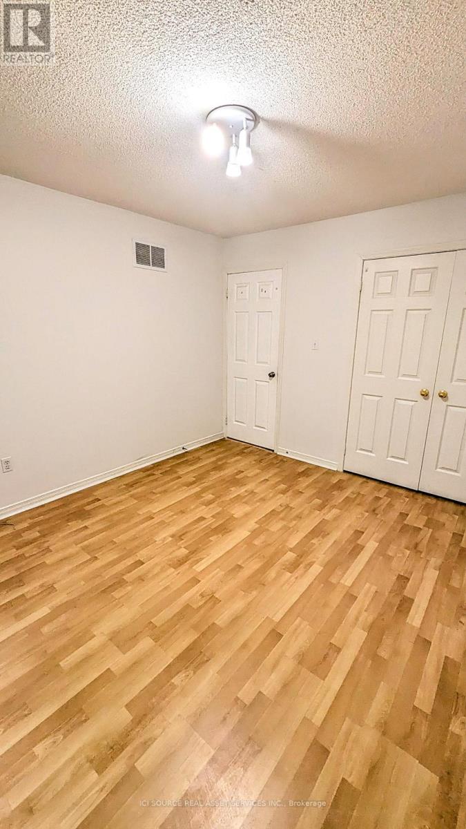 44 Eli Shackleton Court, Toronto, Ontario  M1E 5K3 - Photo 5 - E12658332