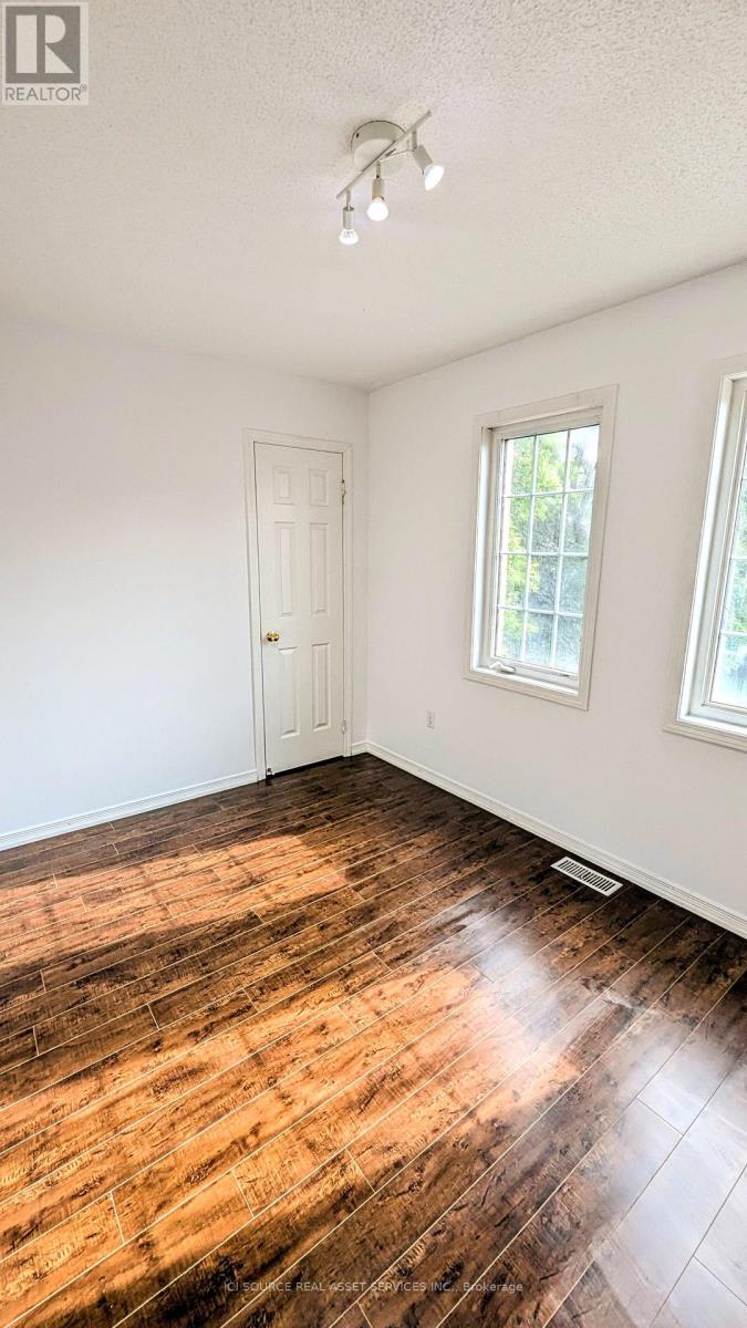 44 Eli Shackleton Court, Toronto, Ontario  M1E 5K3 - Photo 9 - E12658332