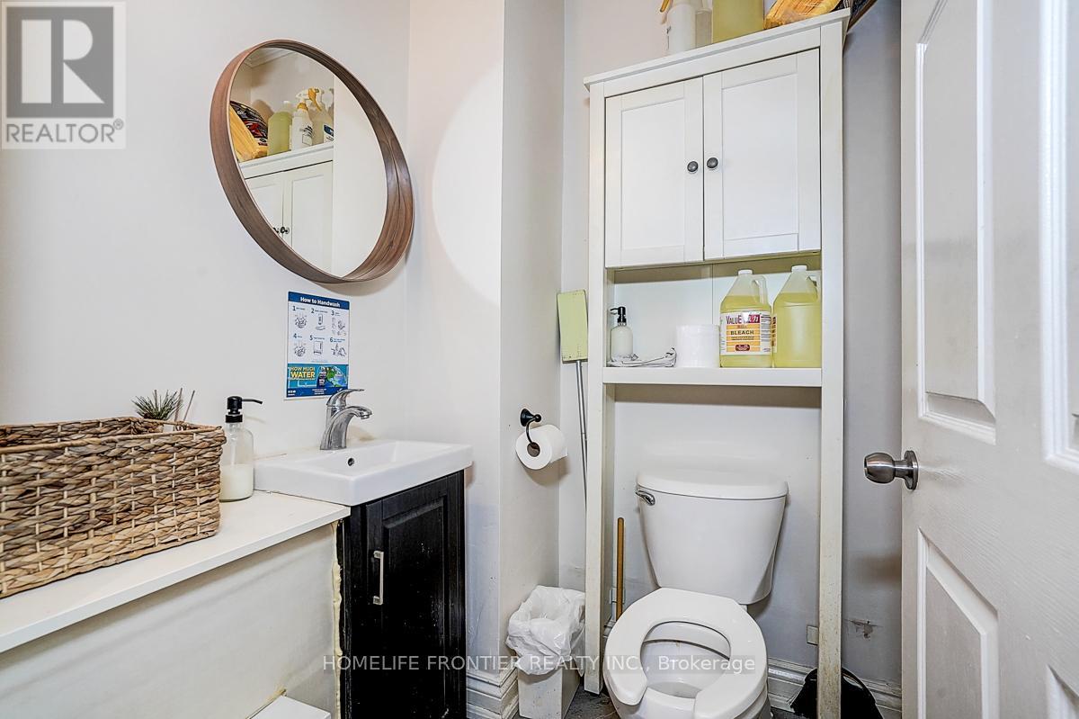 6246 Main Street, Whitchurch-Stouffville, Ontario  L4A 1E2 - Photo 11 - N12658340