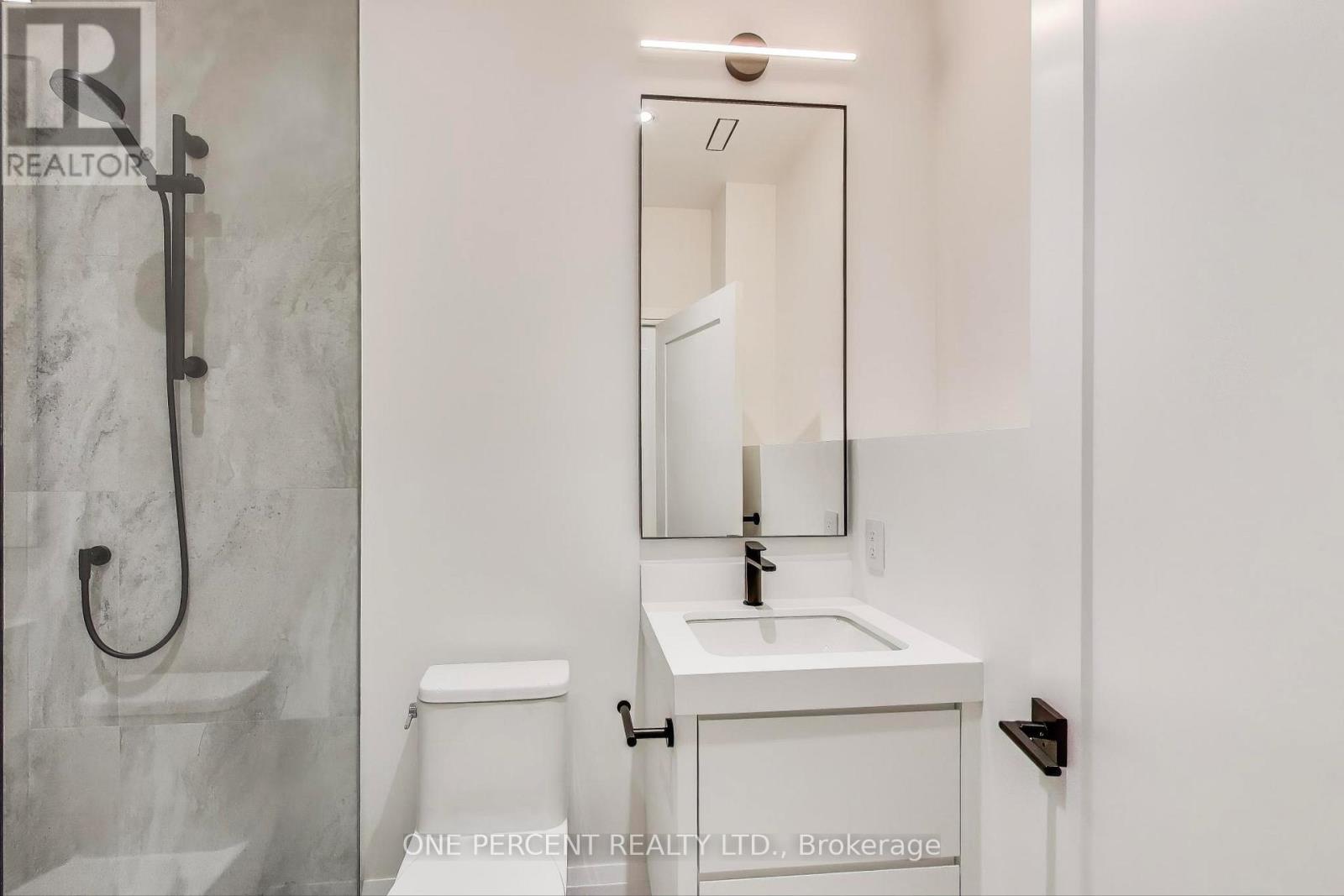 23 Mitchell Avenue, Toronto, Ontario  M6J 1C1 - Photo 30 - C12423019