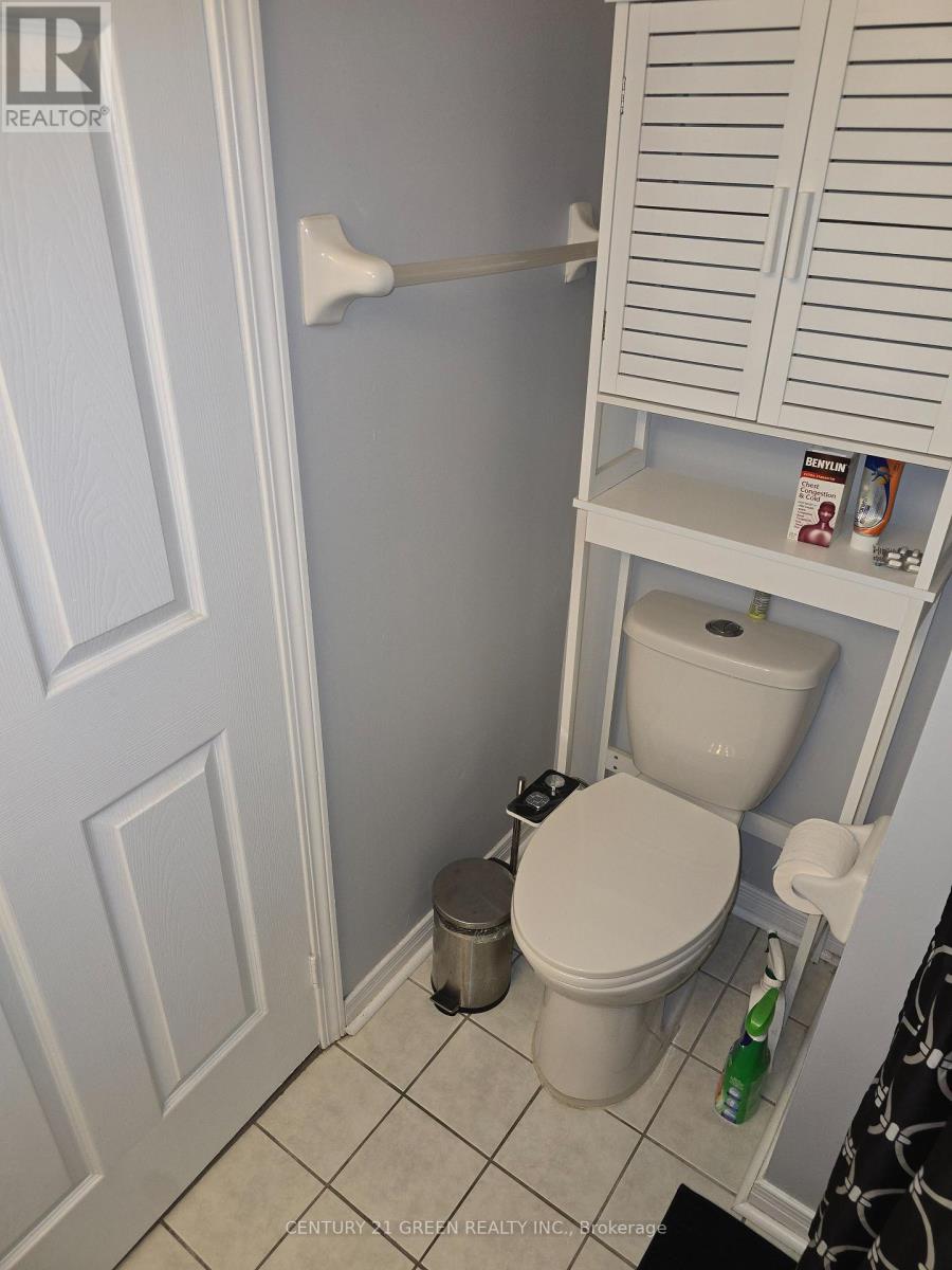 22 - 37 Four Winds Drive, Toronto, Ontario  M3J 1K7 - Photo 16 - W12658326